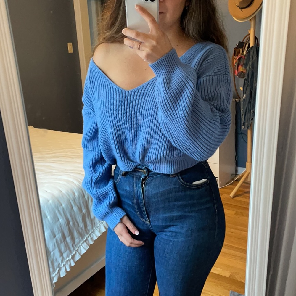 Crop Sweaters - Picture 5 of 6
